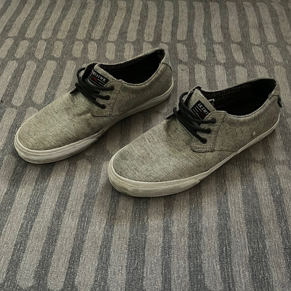 Lakai skate shoes
